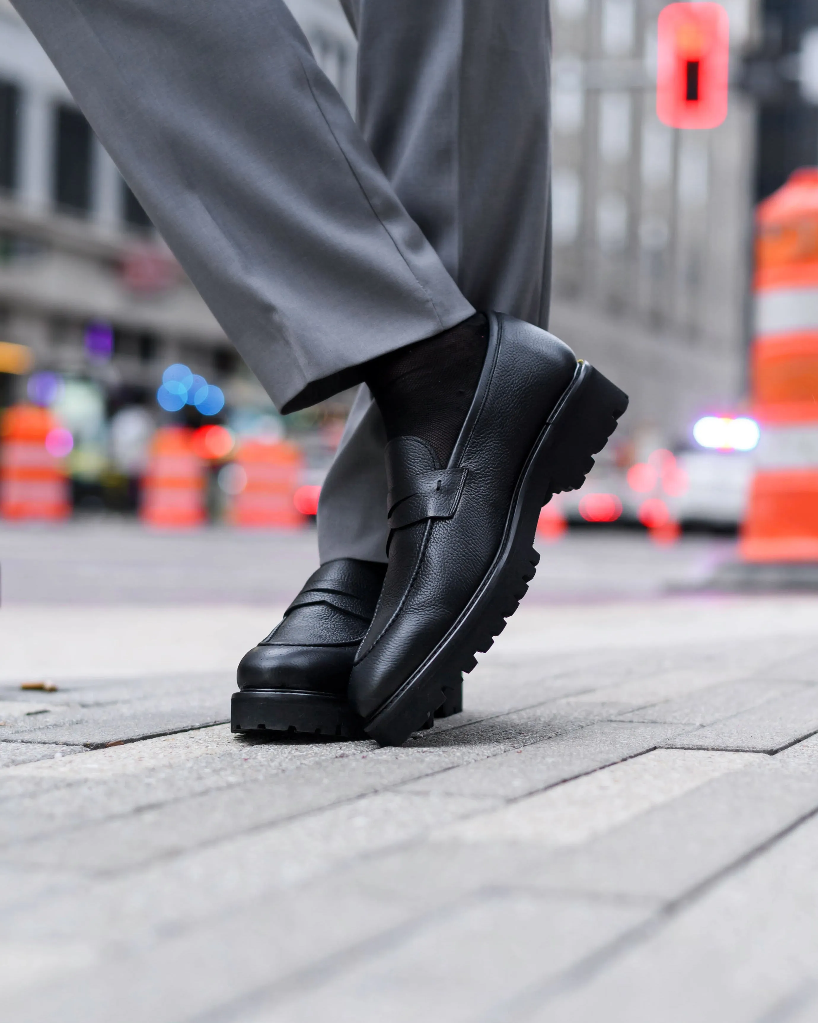 Smithson Penny Lug Loafer – Black