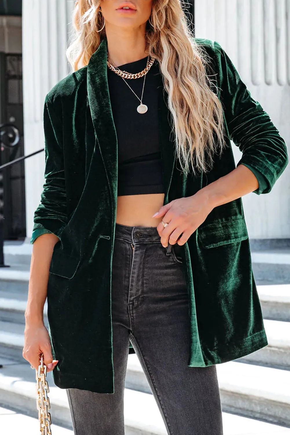 Women's Velvet Blazer Jackets Casual Long Sleeve Lapel Collar Pocketed Blazer Suits Work Outfits